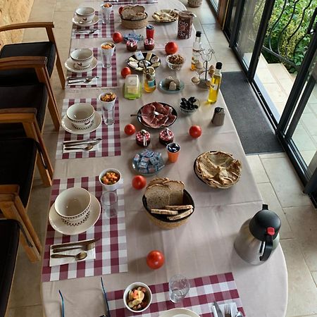 Entre Lot Et Dordogne Bed & Breakfast Saint-Cirq-Madelon Bagian luar foto
