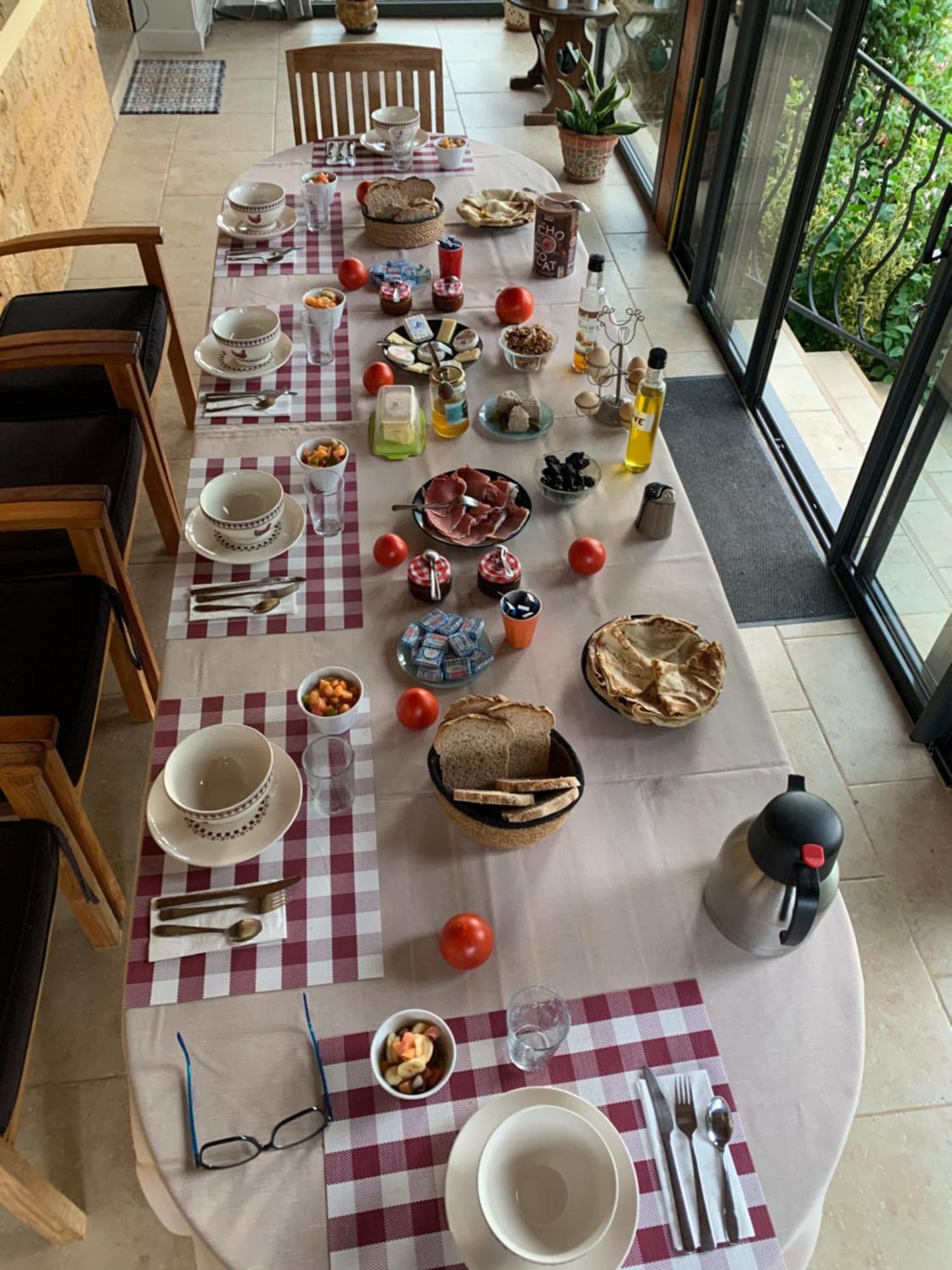 Entre Lot Et Dordogne Bed & Breakfast Saint-Cirq-Madelon Bagian luar foto