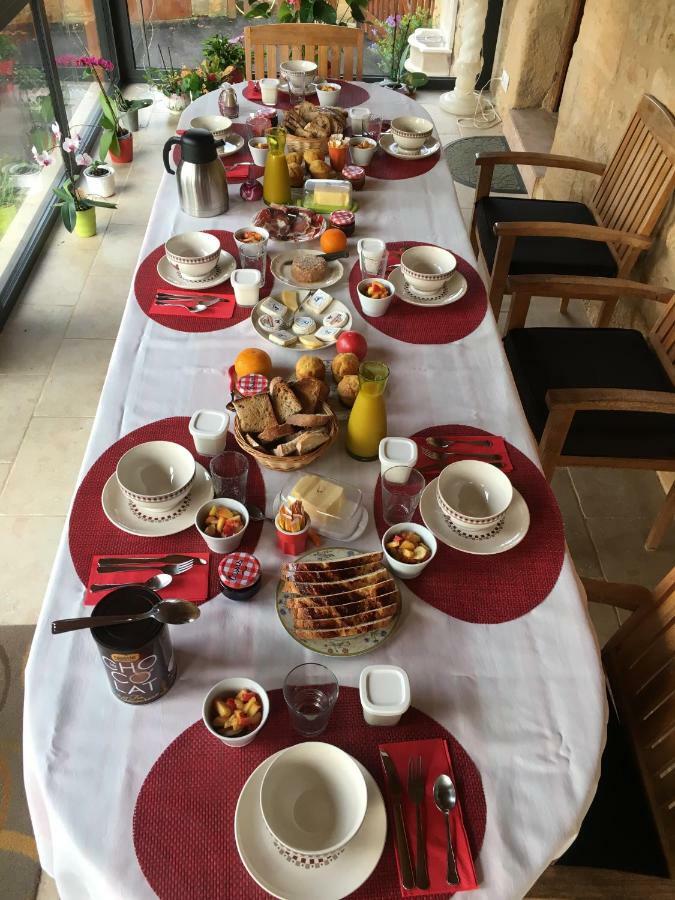 Entre Lot Et Dordogne Bed & Breakfast Saint-Cirq-Madelon Bagian luar foto